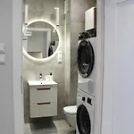 Luxapartmentwarszawa Z Bezplatnym Podziemnym Parkingem * Varşova