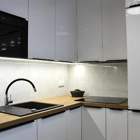 Daire Luxapartmentwarszawa Z Bezplatnym Podziemnym Parkingem