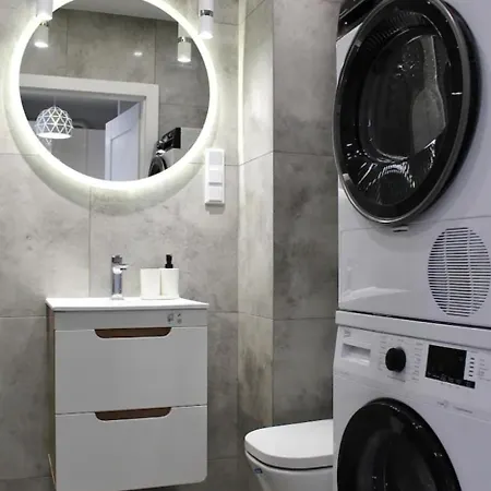 Luxapartmentwarszawa Z Bezplatnym Podziemnym Parkingem Daire Varşova