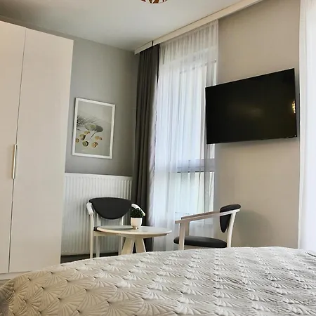 Daire Luxapartmentwarszawa Z Bezplatnym Podziemnym Parkingem *