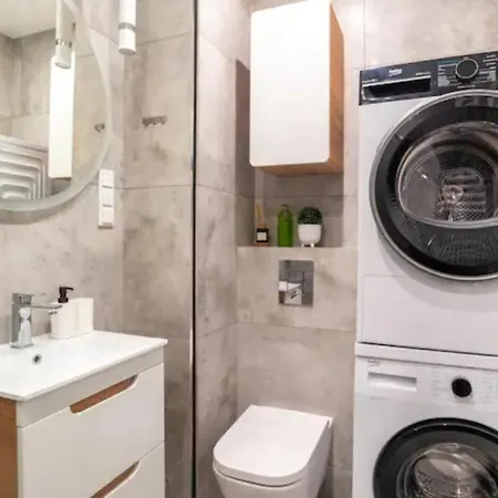 Luxapartmentwarszawa Z Bezplatnym Podziemnym Parkingem *