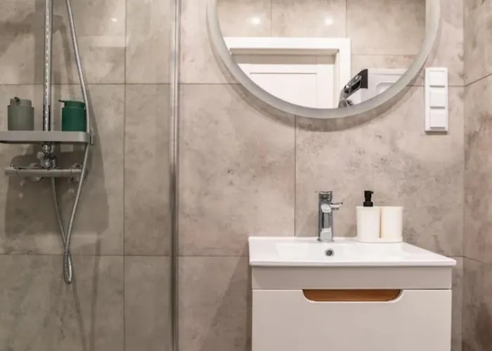 Luxapartmentwarszawa Z Bezplatnym Podziemnym Parkingem