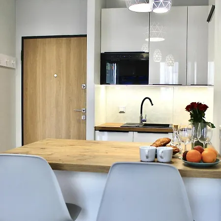 Lägenhet Luxapartmentwarszawa Z Bezplatnym Podziemnym Parkingem *