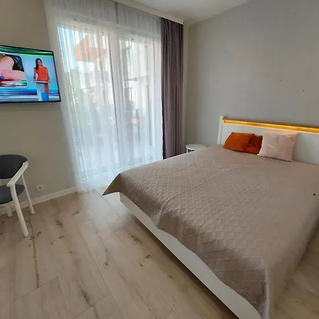 Luxapartmentwarszawa Z Bezplatnym Podziemnym Parkingem Lägenhet