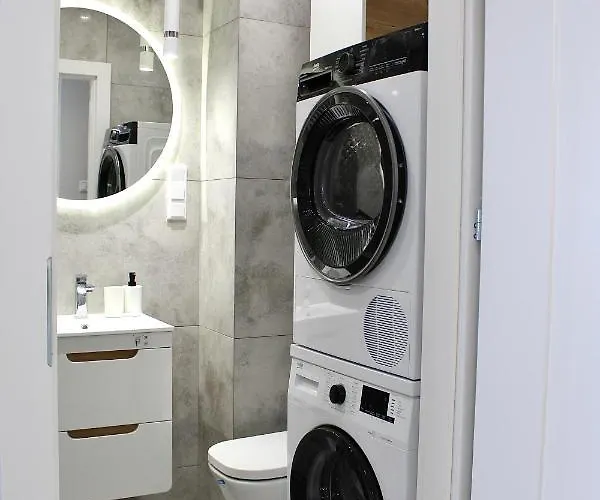 Luxapartmentwarszawa Z Bezplatnym Podziemnym Parkingem Lägenhet *